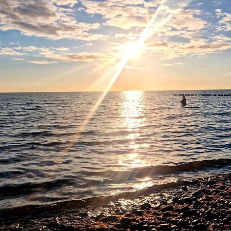 App 7O Kleinertag Am Meer Dranske Εξωτερικό φωτογραφία